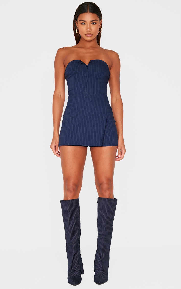 Combishort jupe short tissé bleu marine à fines rayures et zip devant image 3
