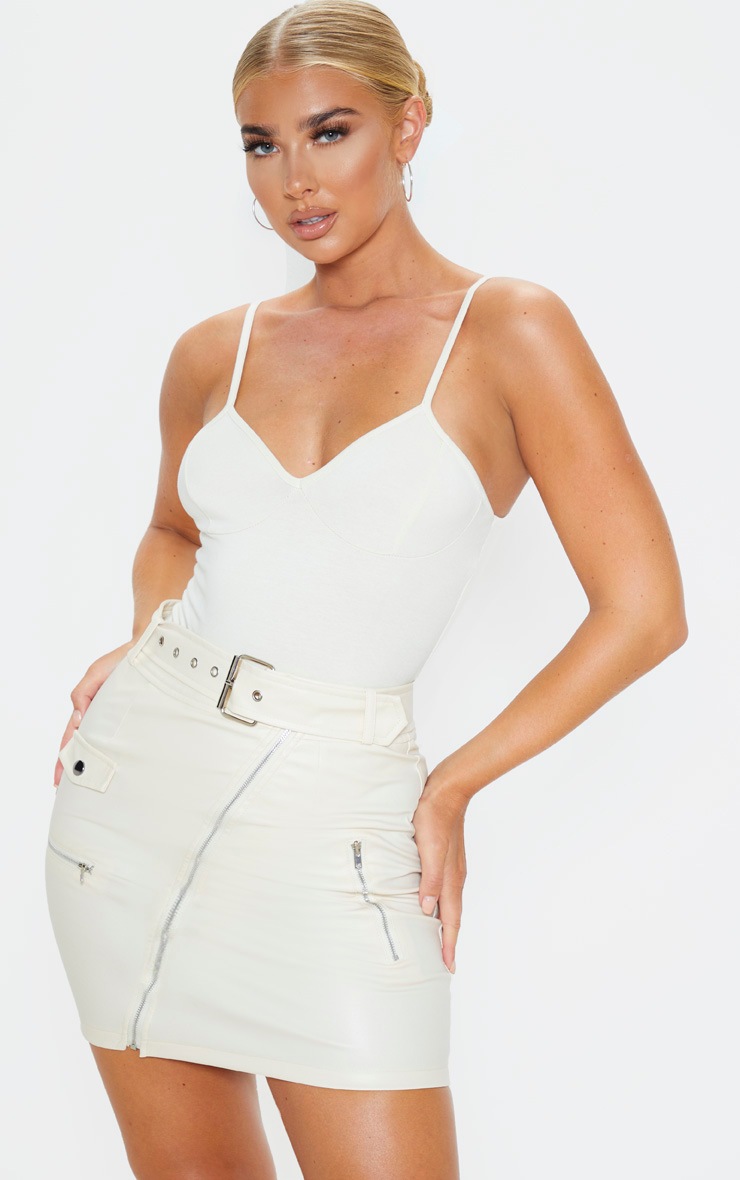 Minijupe à ceinture biker écru