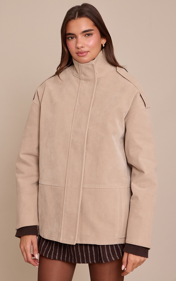 Veste longue en suédine gris pierre à col entonnoir et boutons cachés image 1