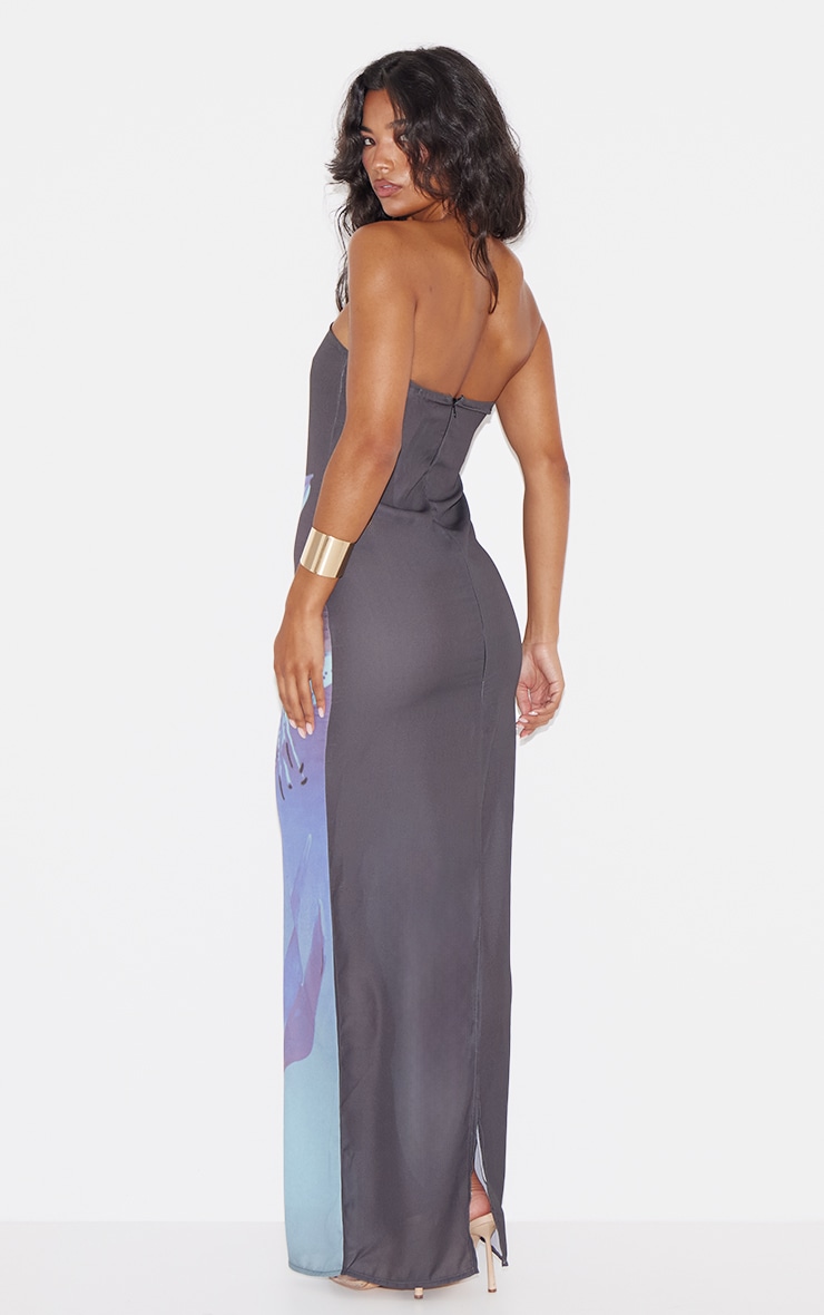 Robe longue style butier oversize en mousseline de soie bleue imprimé fleuri image 2