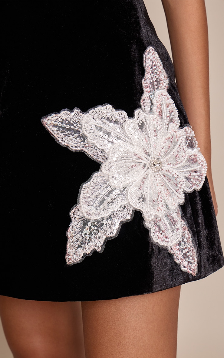 Black Velvet Floral Applique Embellished A-Line Shift Dress image 4