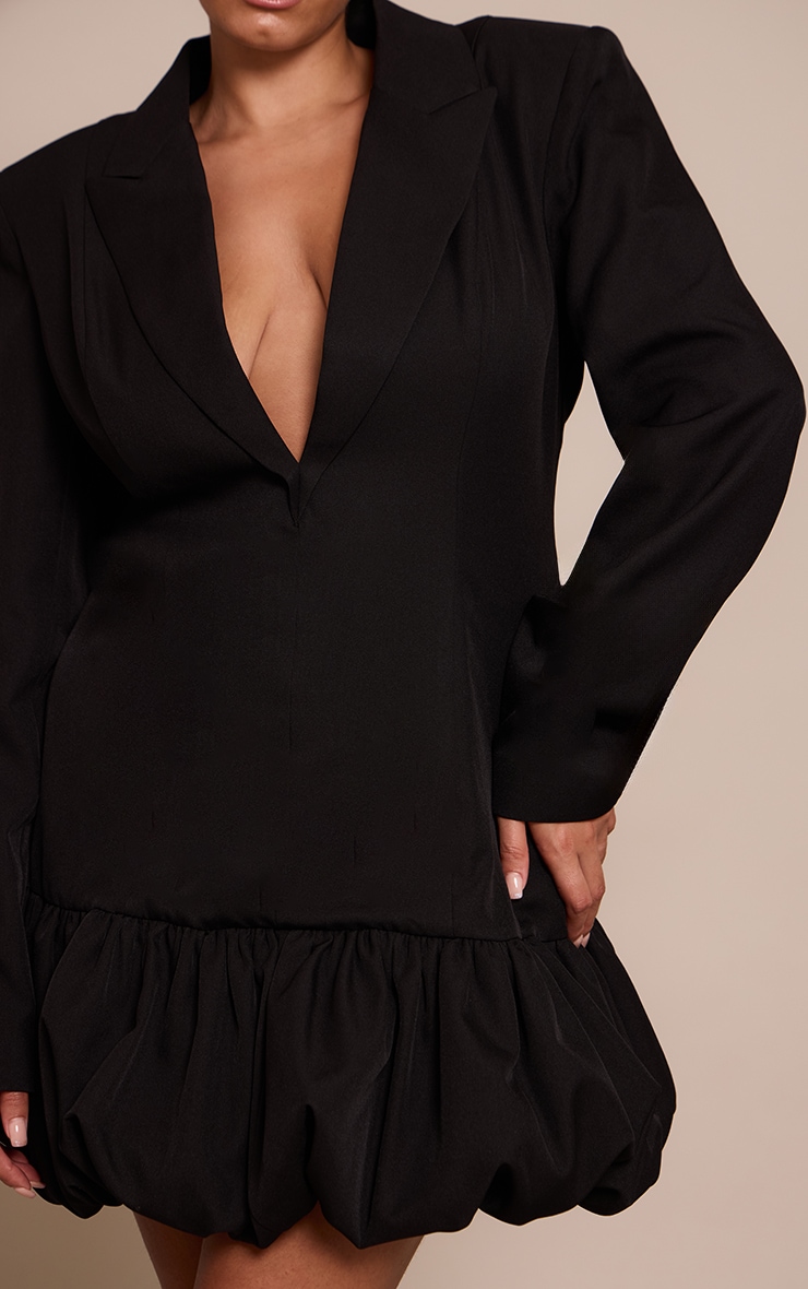 Plus Black Plunge Puff Hem Blazer Dress image 4