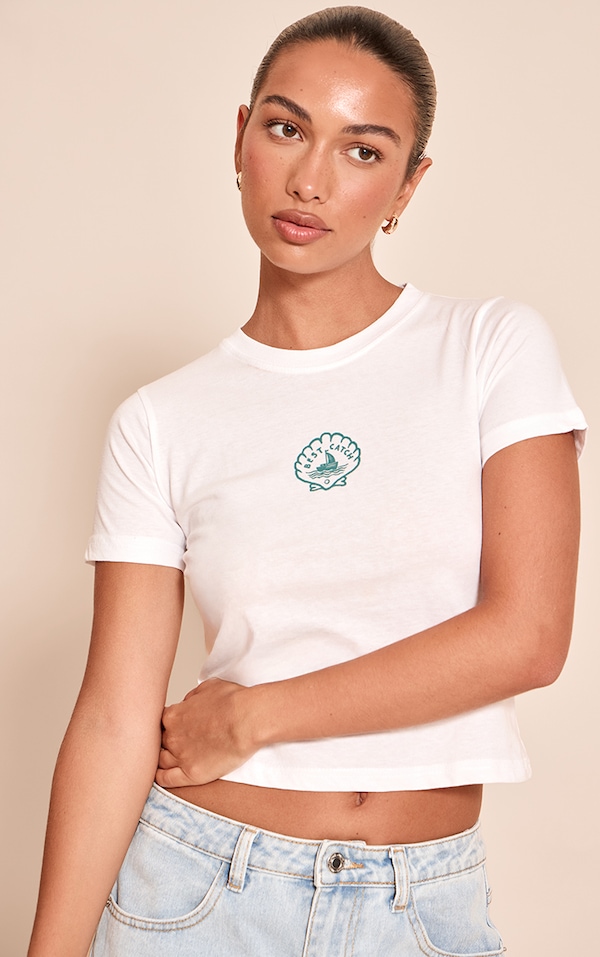 White Shell Graphic Cropped Fitted T-shirt