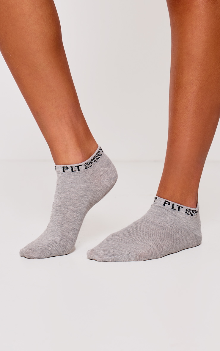 PRETTYLITTLETHING Monochrome 3 Pack Sports Ankle Socks image 2