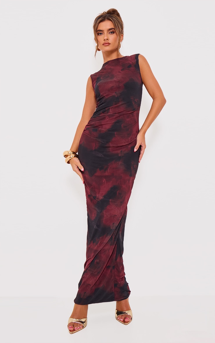 Robe longue en mesh bordeaux fleuri image 3