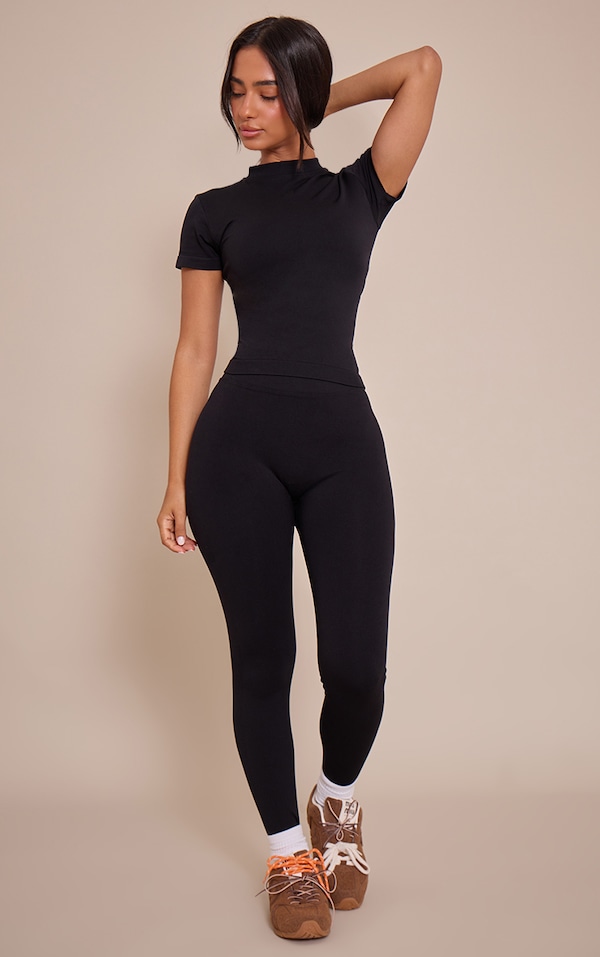 Petite Black Seamless Logo High Waist Scrunch Bum Leggings
