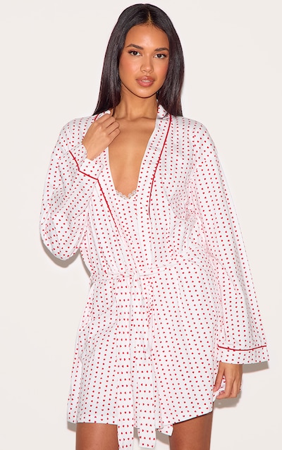 Silk Robes | PrettyLittleThing