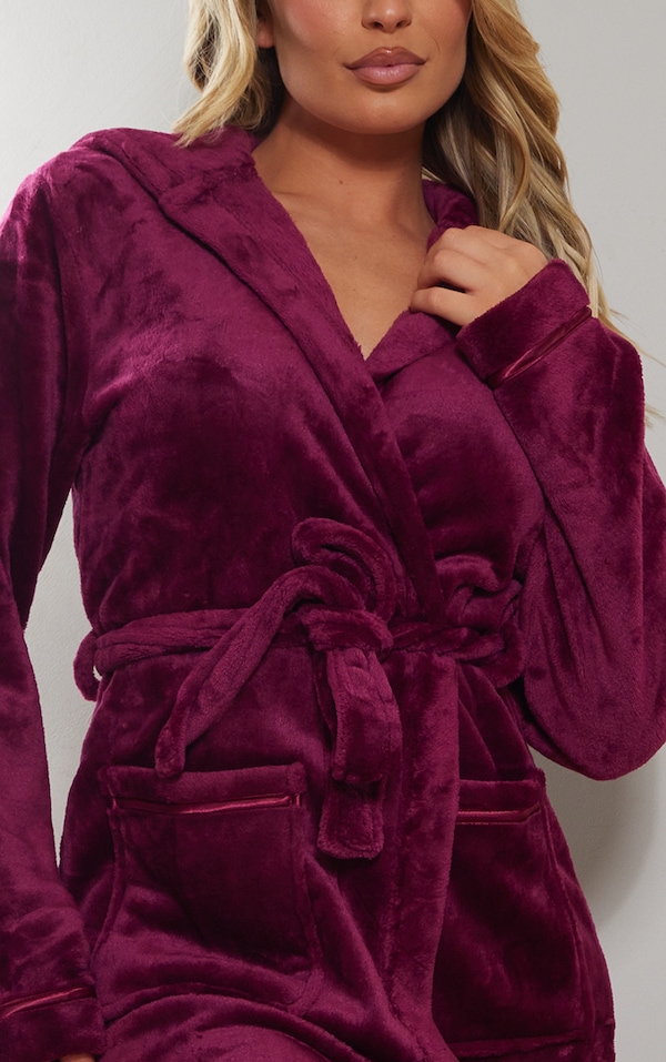 Plum Fleece Hooded Bath Robe PrettyLittleThing USA