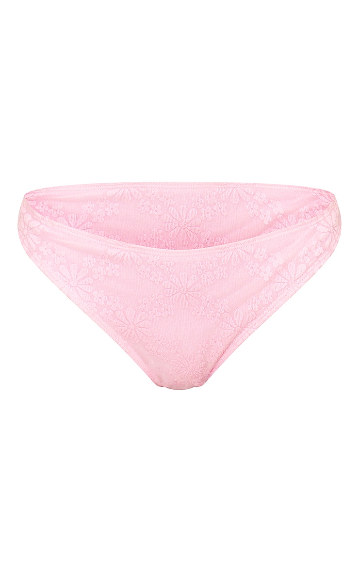 Bas de maillot de bain échancré texturé rose fleuri image 5