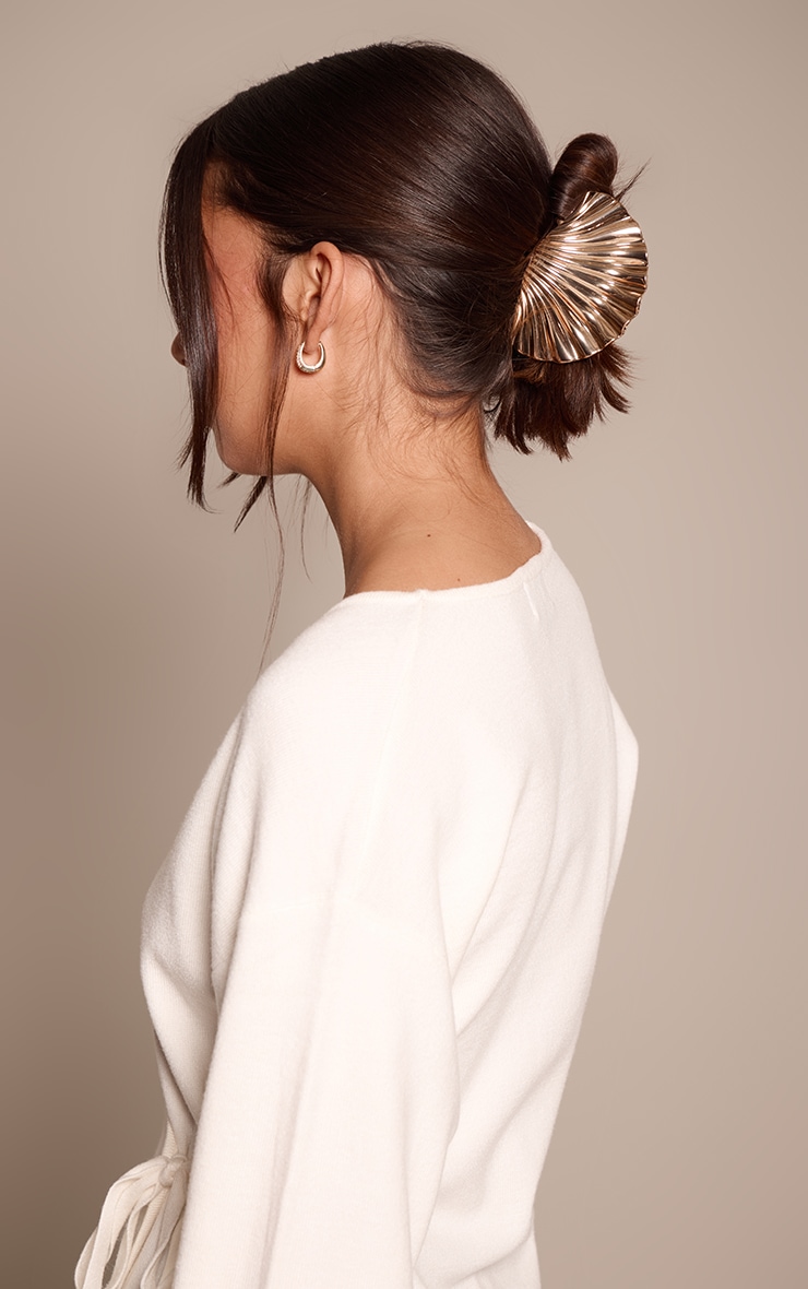 Gold Clam Shell Hair Claw Clip