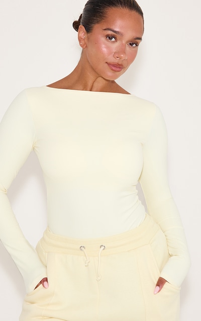 Shape Body manches longues en Sculpt crème au beurre à soutien-gorge intégré et col bateau