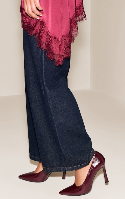 Burgundy Crinkle Court Shoe