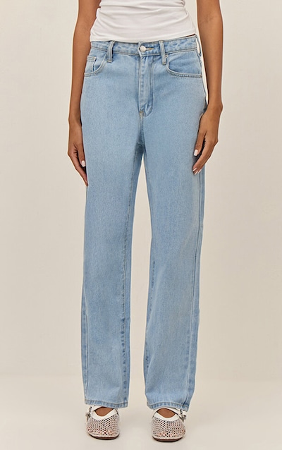 PRETTYLITTLETHING Light Blue Wash High Waist Straight Leg Jeans
