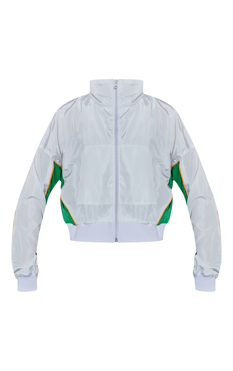 PRETTYLITTLETHING White Graphic Printed Contrast Panel Cropped Windbreaker image 5