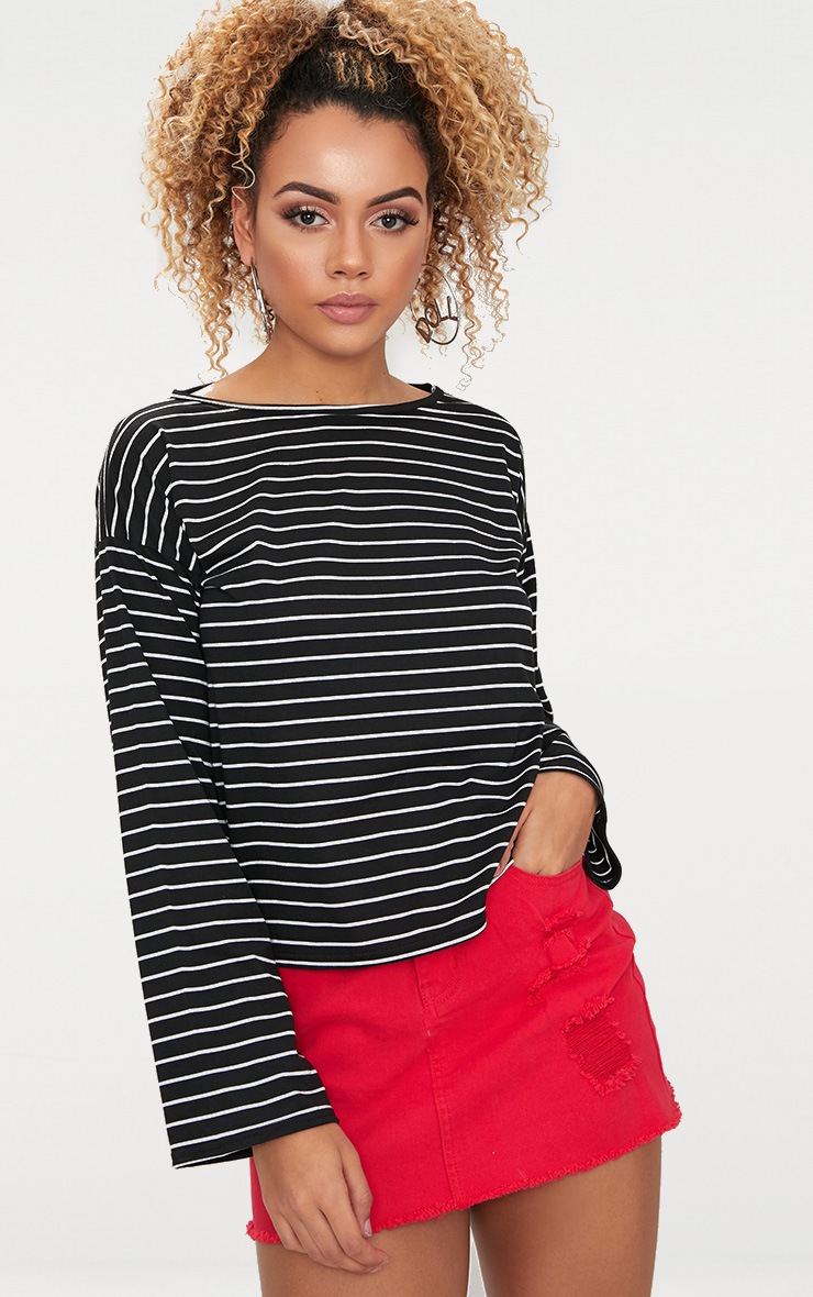 Black Pinstripe Jersey Long Sleeve Top PrettyLittleThing