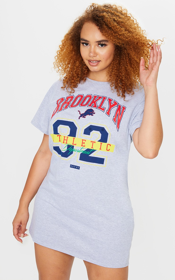 PLT Plus - Robe t-shirt grise imprimé Brooklyn