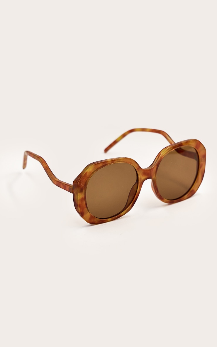 Honey Tortoiseshell Oversized Angled Sunglasses image 3