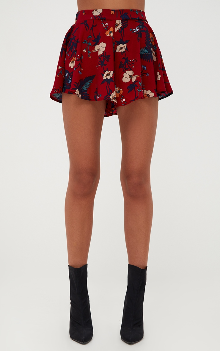 Burgundy Floral Floaty Shorts Shorts PrettyLittleThing