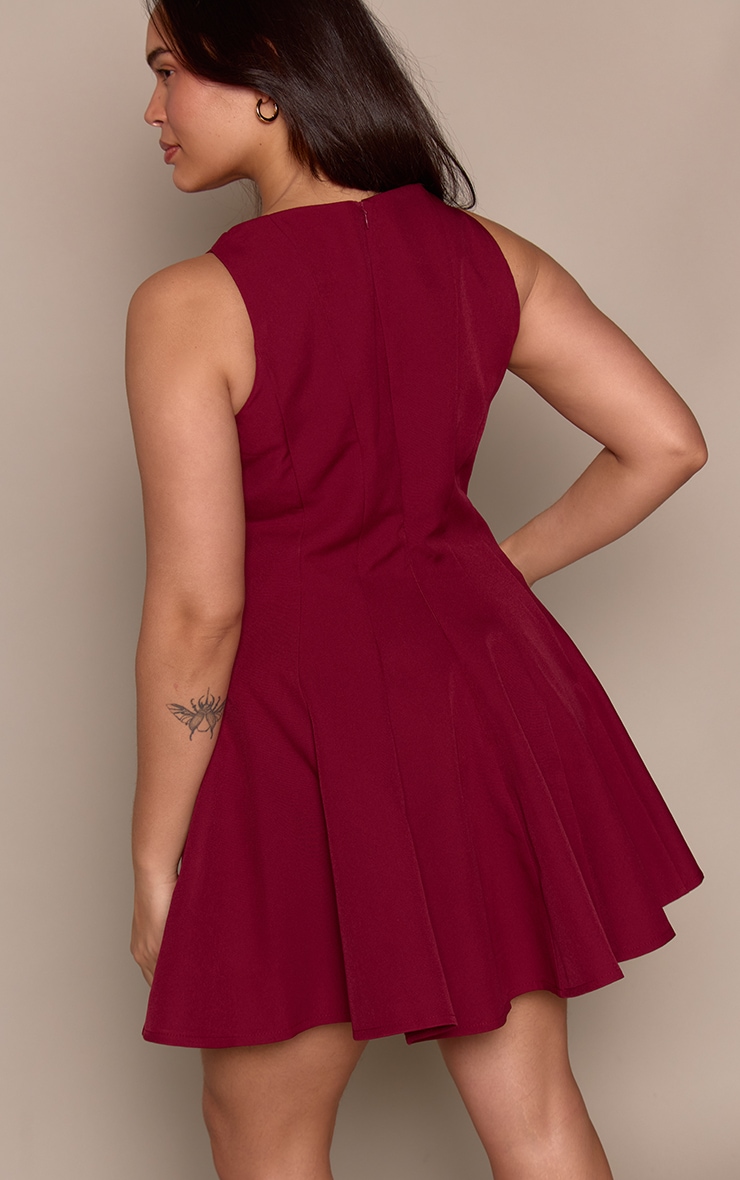Plus Burgundy Woven Pleated Slash Neck Shift Dress image 2