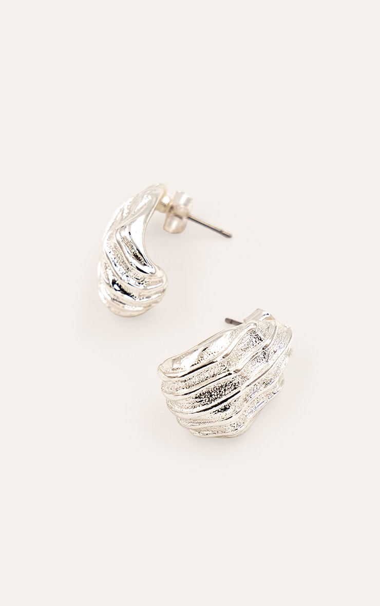 Silver Texturé Rib Medium Stud image 2