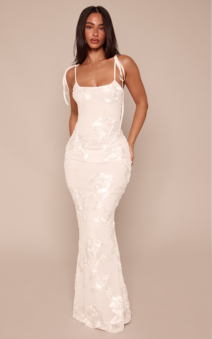 Petite White Flower Detail Maxi Dress