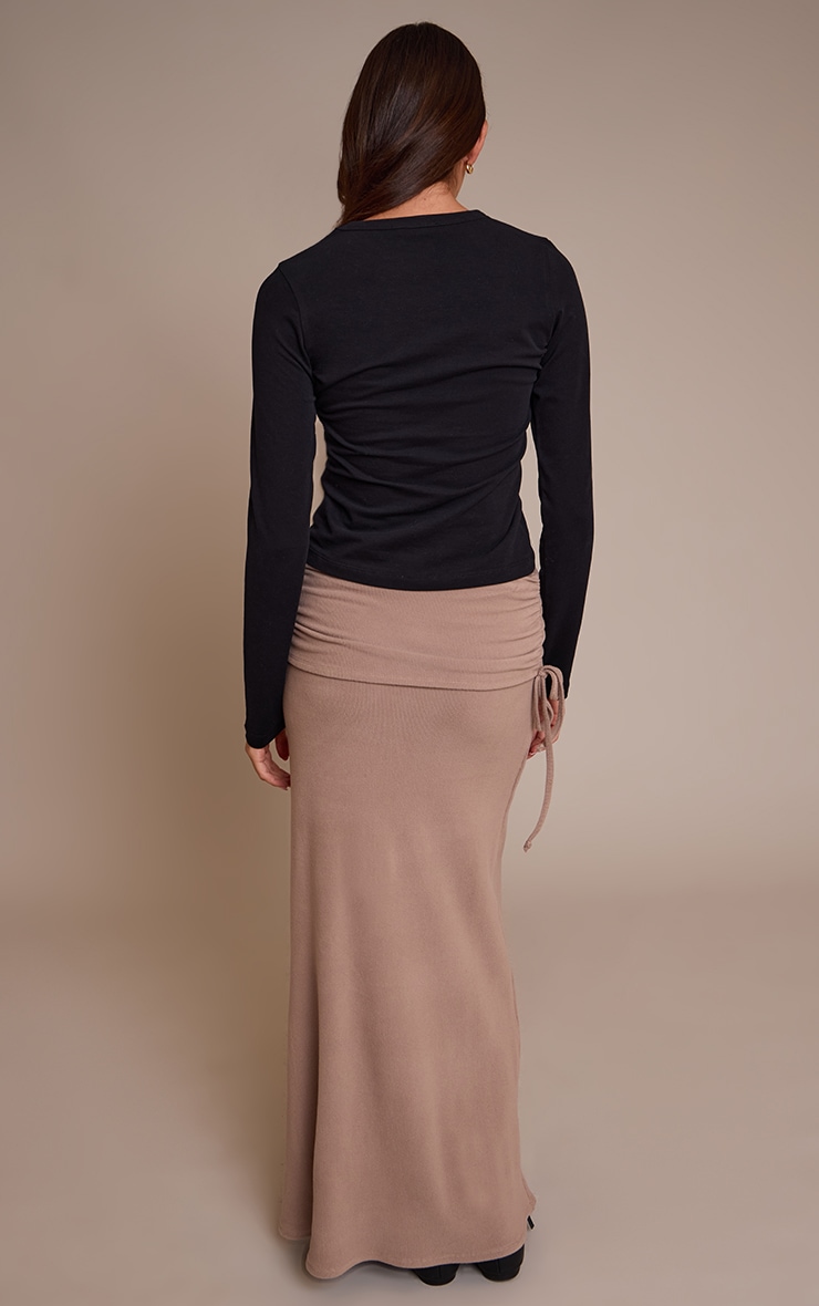 Sand Brushed Rib Ruched Detail Maxi Skirt image 3