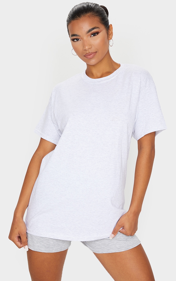 Tee-shirt gris clair oversize style boyfriend