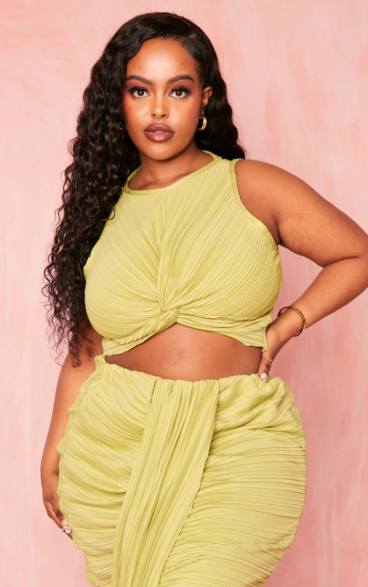 Plus Olive Plisse Twist Front Crop Top | Plus Size