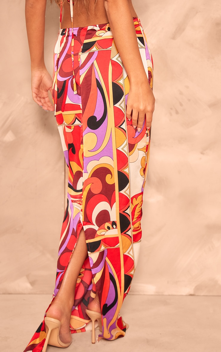 Jupe longue satinée multicolore à imprimé et taille mi-haute image 3