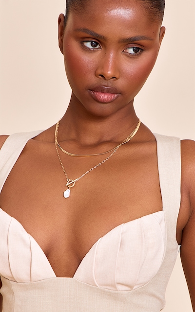 Gold Layered T-Bar Necklace With Pearl Detail