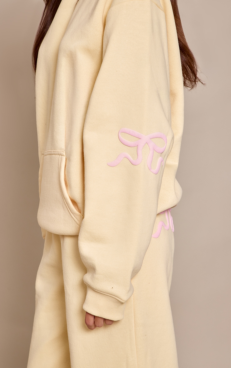 Butter Yellow Bow Puff Print Pullover Hoodie image 4
