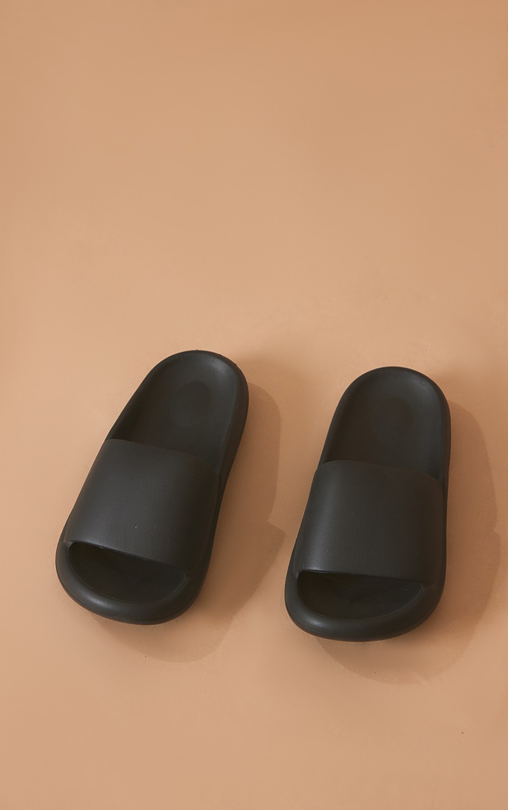 Black Basic Slides image 3