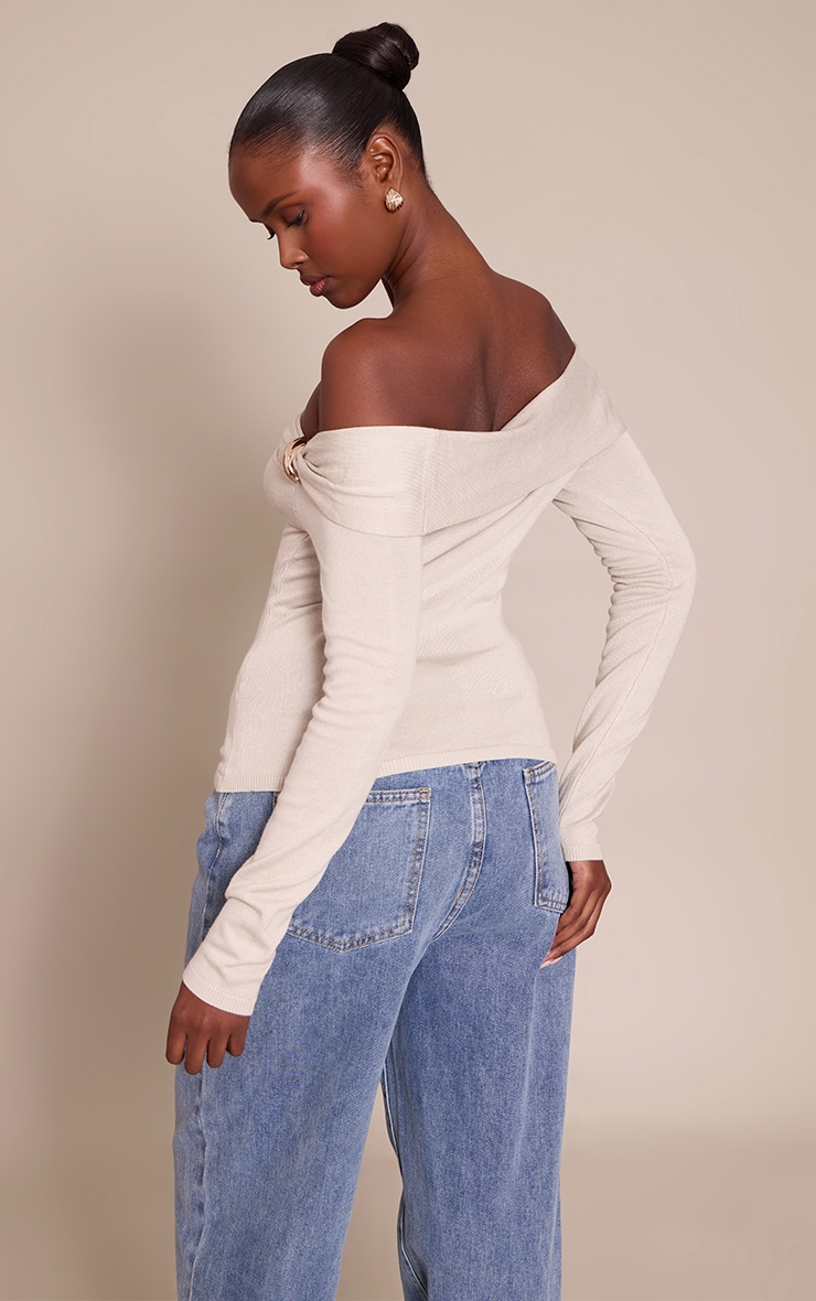 Top en maille tricot avoine à épaules torsadéess et manches longues image 2