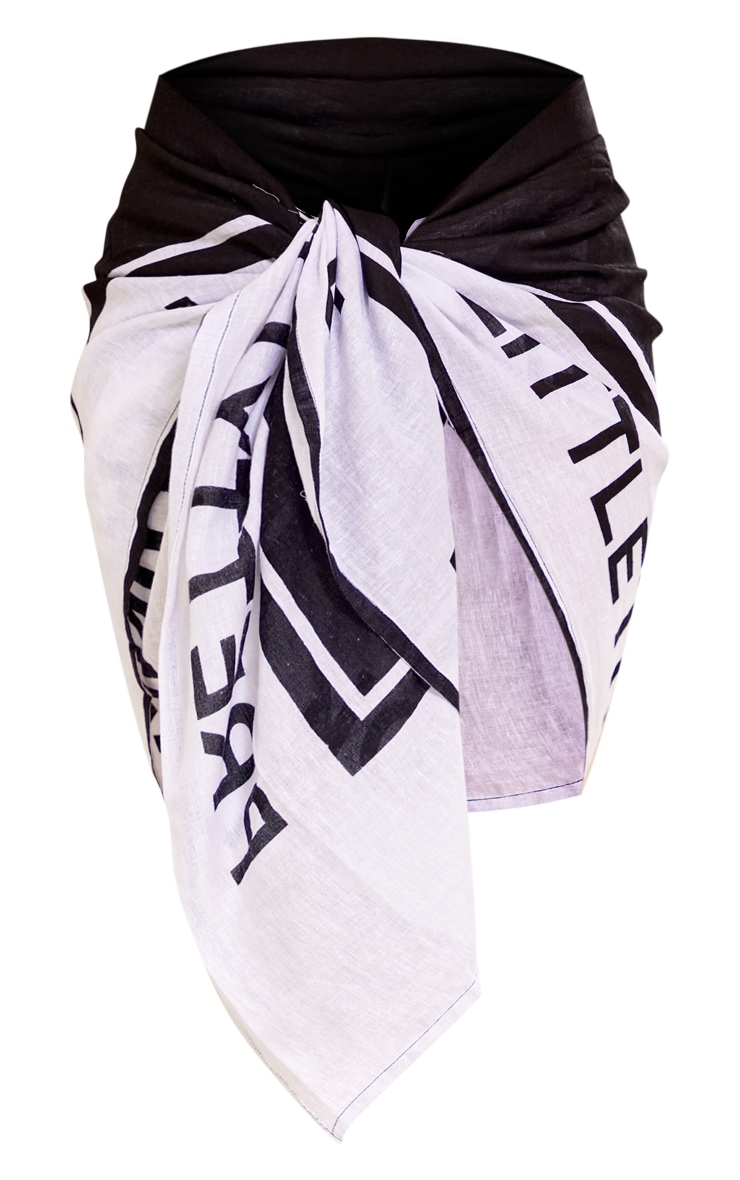 PRETTYLITTLETHING White Monochrome Beach Maxi Sarong image 5
