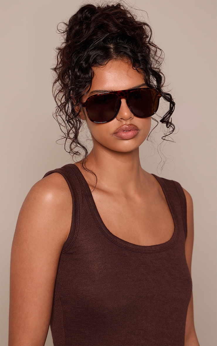 Tortoiseshell Frame Oversized Aviator Sunglasses