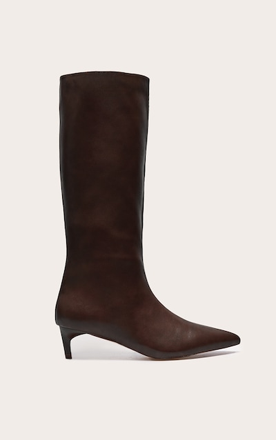 Bottes pointues en PU chocolat à petit talon aiguille