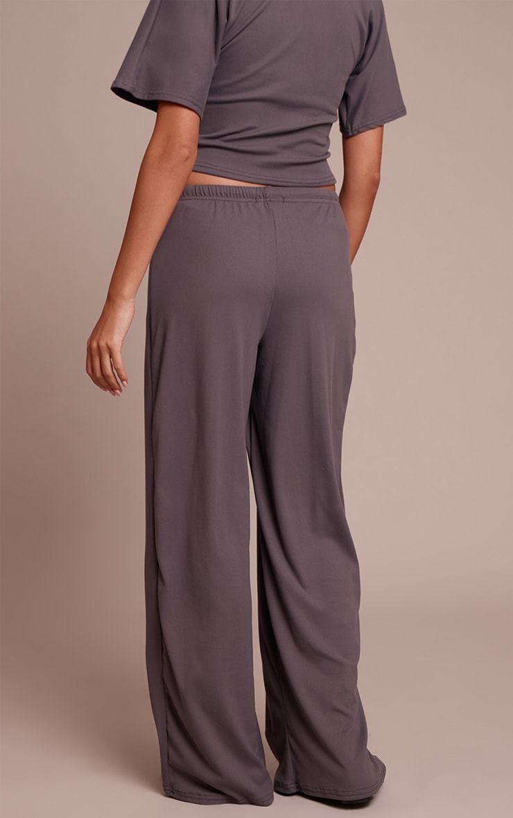 Pantalon décontracté doux gris charbon à taille nouée image 3