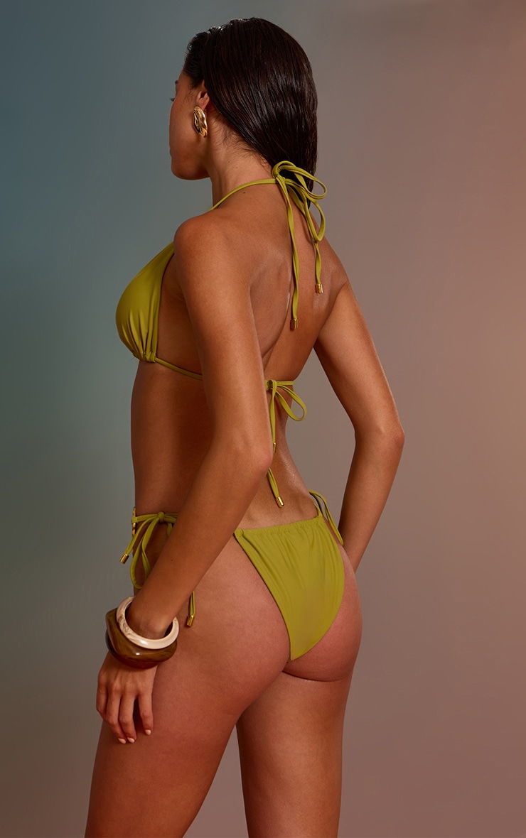 Bas de maillot de bain vert olive noué sur les côtés à empiècements image 2