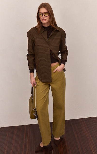 Jean droit olive à taille mi-haute