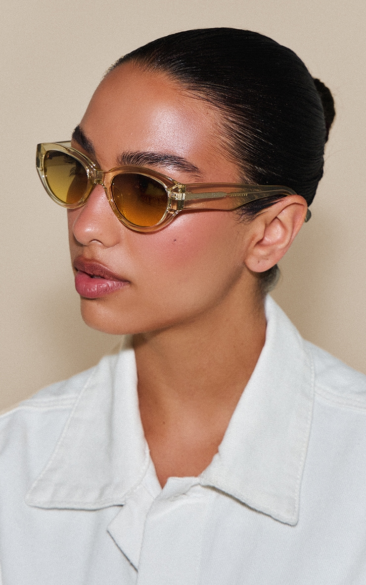 A.KJÆRBEDE Winnie Sunglasses - Ecru image 1