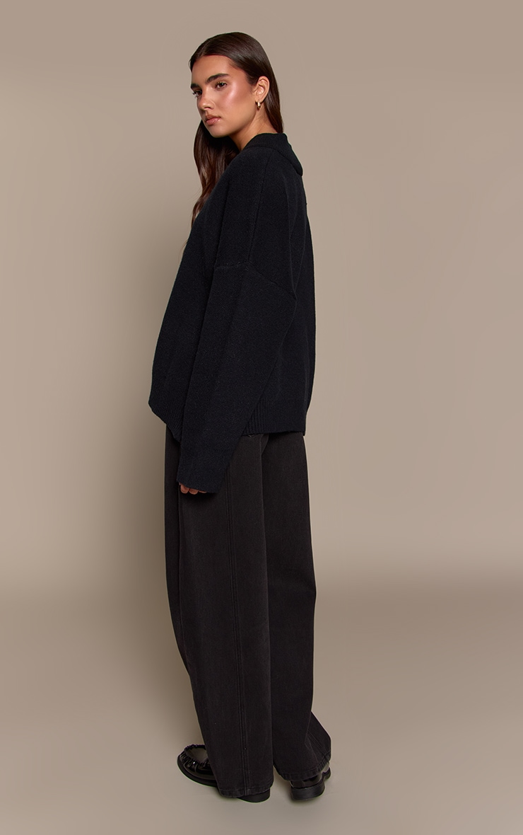 Black Seam Detail Low Rise Barrel Jeans image 3