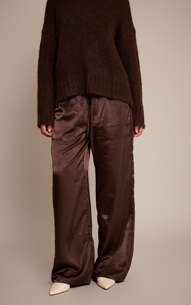 Pantalon ample satiné crêpé chocolat foncé image 2