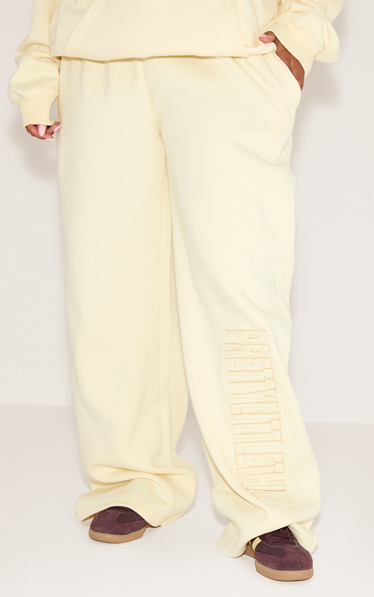 Shape PrettyLittleThing Lemon Sweatpants image 2