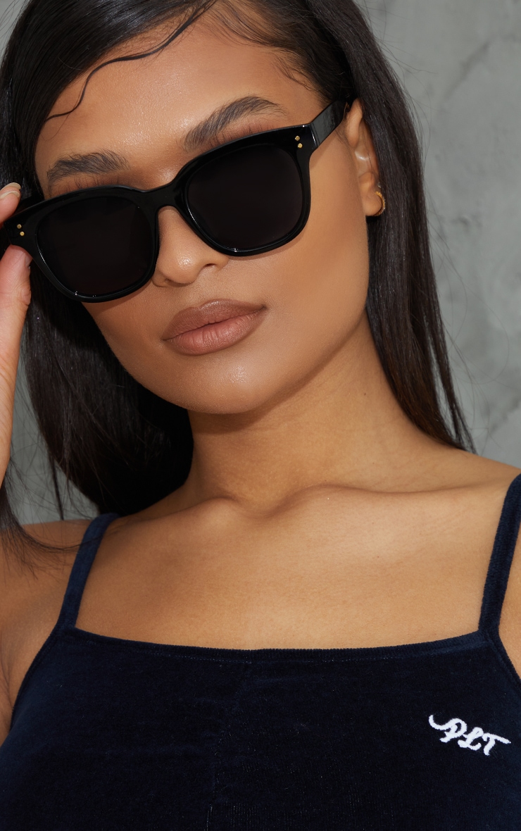 Black Recycled Plastic Classic Square Sunglasses