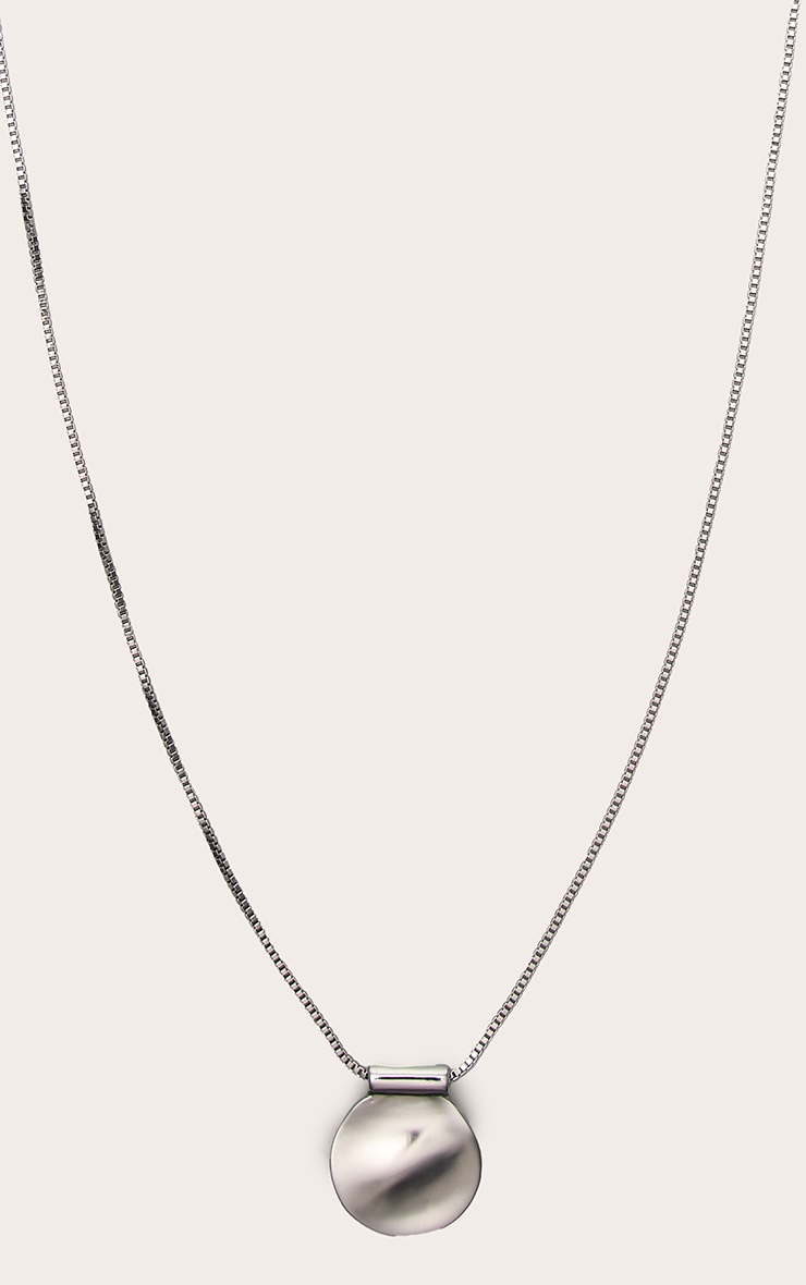 Silver Textured Disc Long Necklace image 3