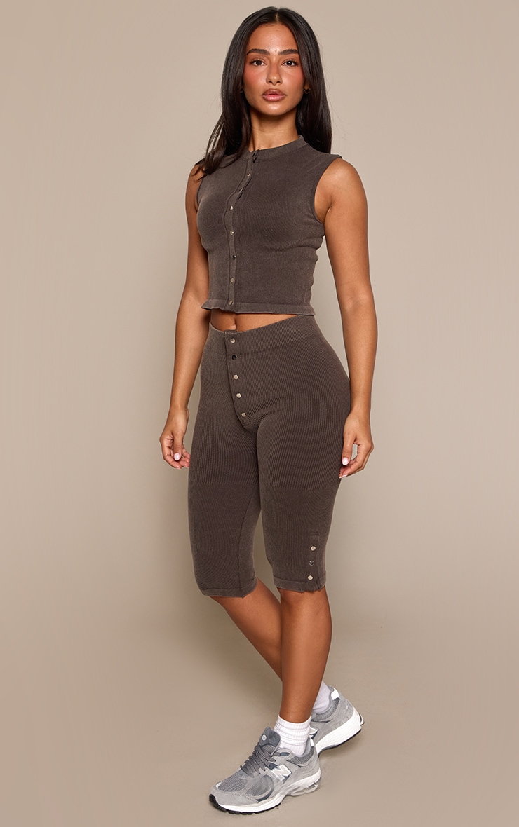 Petite Chocolate Snatched Rib Popper Detail Capri Pants  image 2