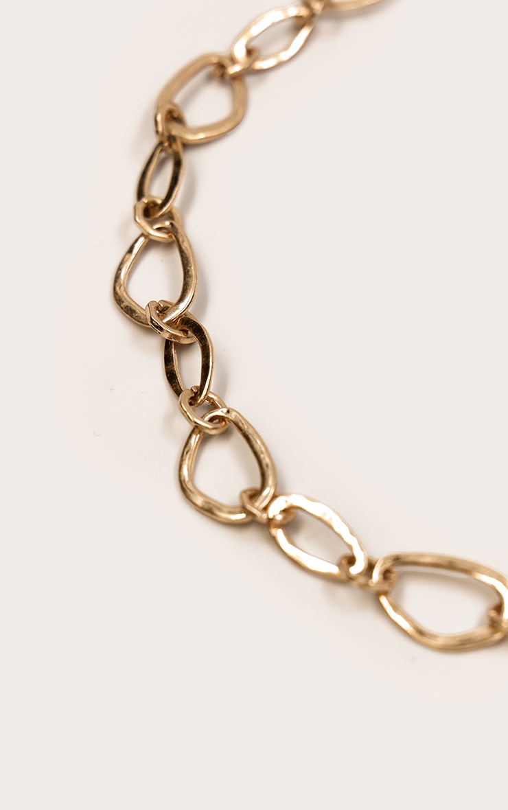 Collier doré effet usé à maillons abstraits image 3