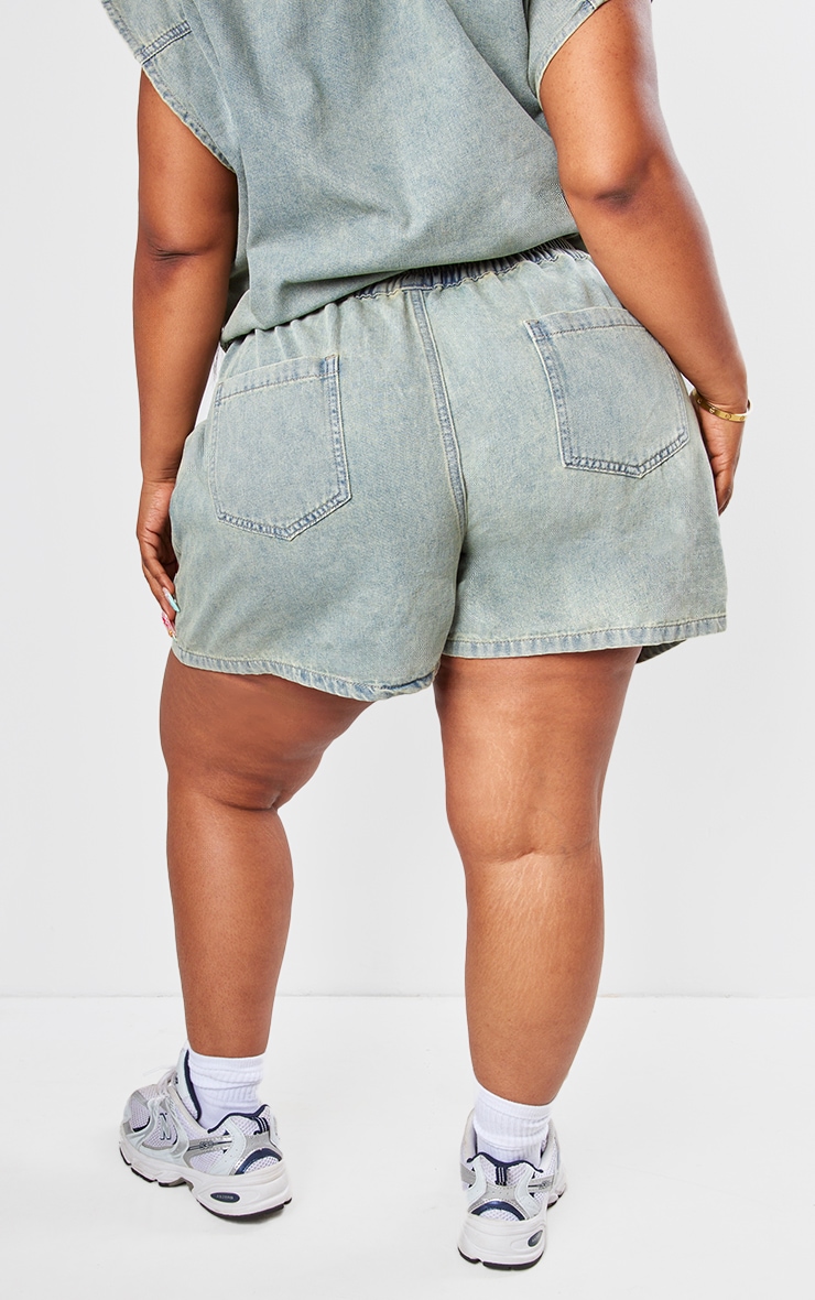 Plus Short en jean délavé vintage clair à taille élastisée image 3