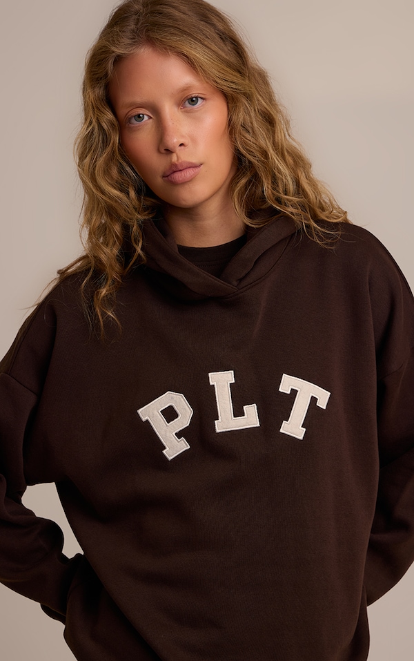 PRETTYLITTLETHING Espresso Logo Oversized Hoodie