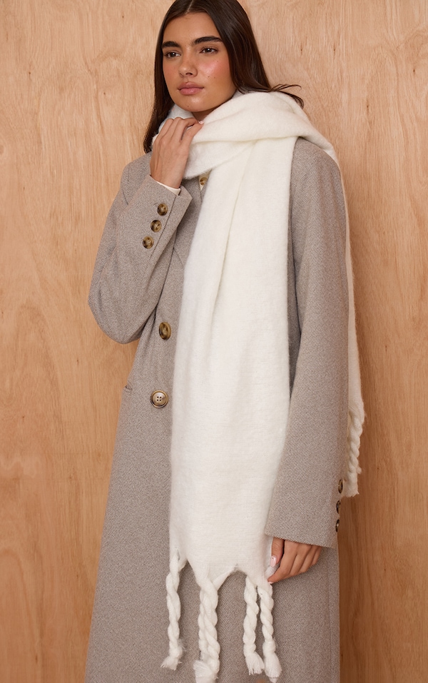 Cream Cream Logo Tab Fuzzy Blanket Scarf